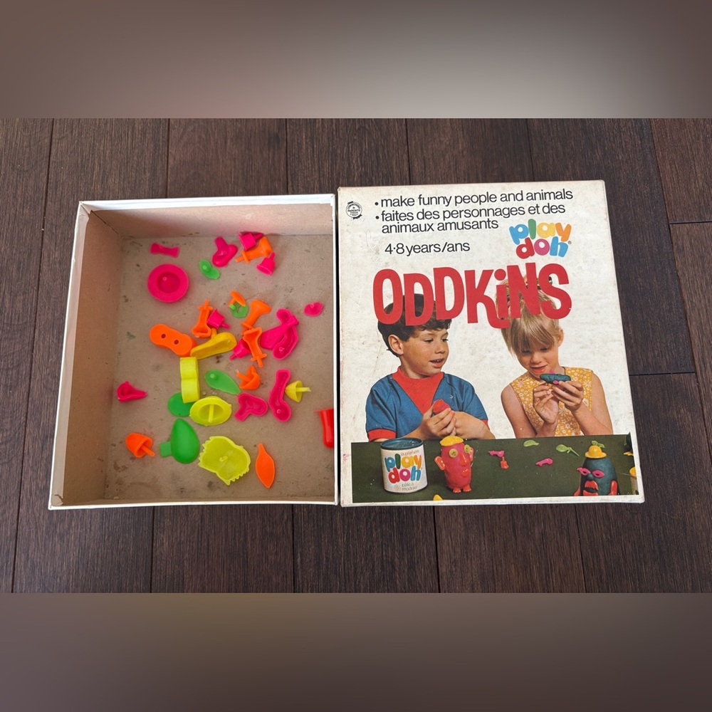 Vintage  PLAY DOH ODDKINS playset mixed lot of pieces with original box